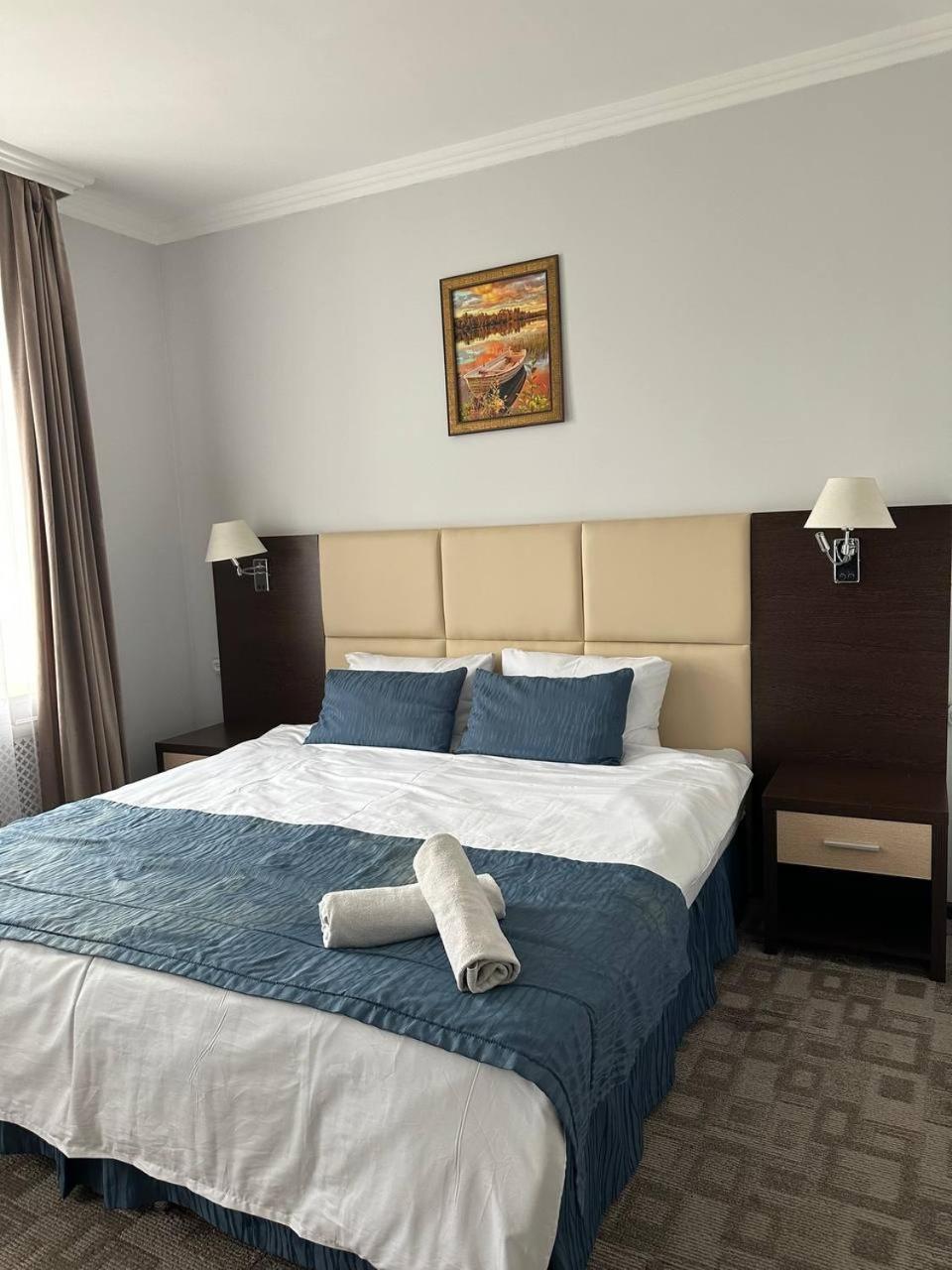 Tanzharyk Hotel Aktobe Eksteriør billede