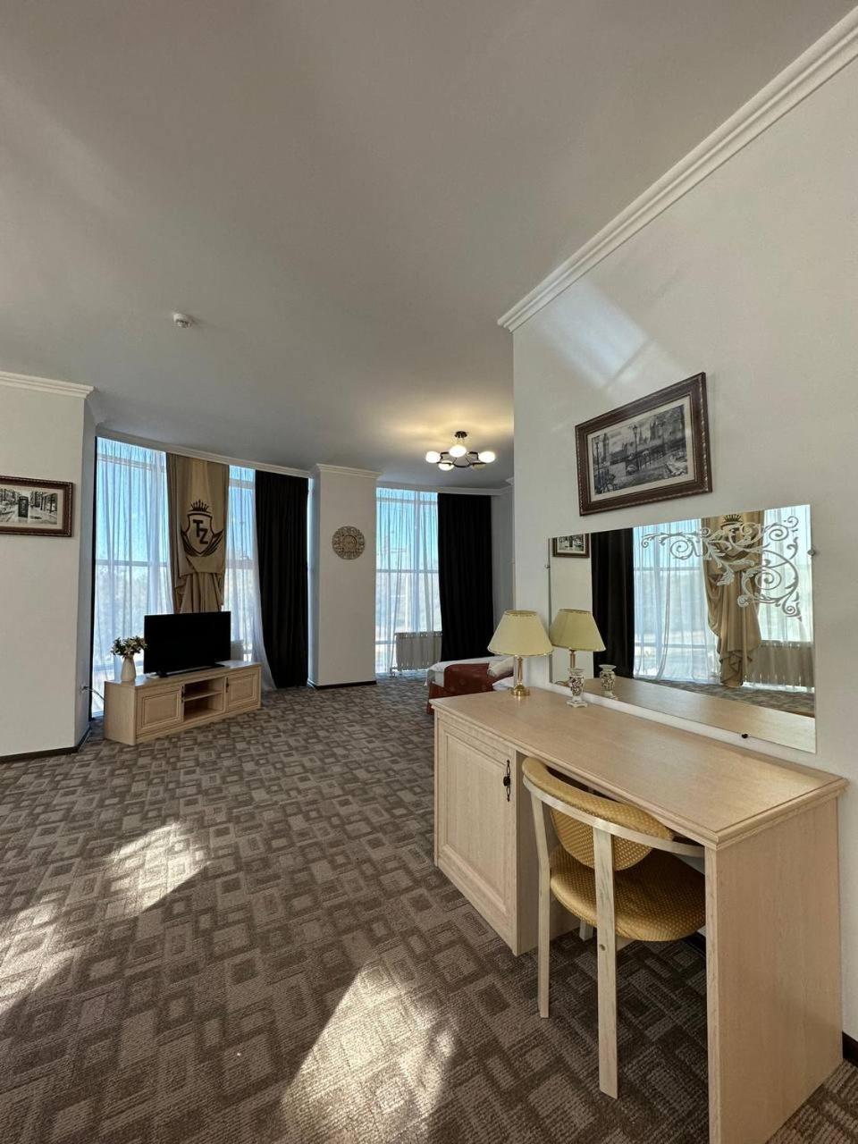 Tanzharyk Hotel Aktobe Eksteriør billede
