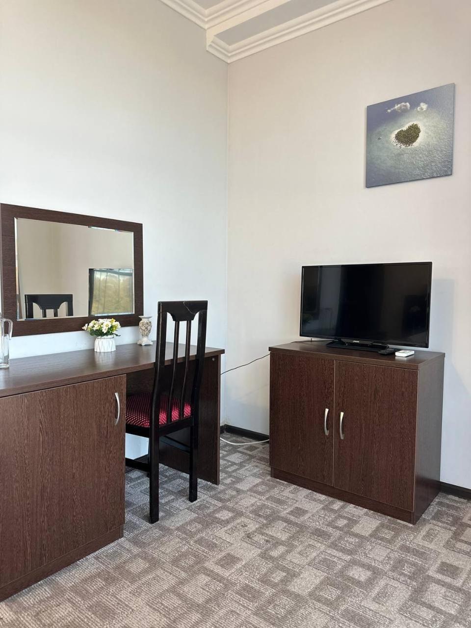 Tanzharyk Hotel Aktobe Eksteriør billede