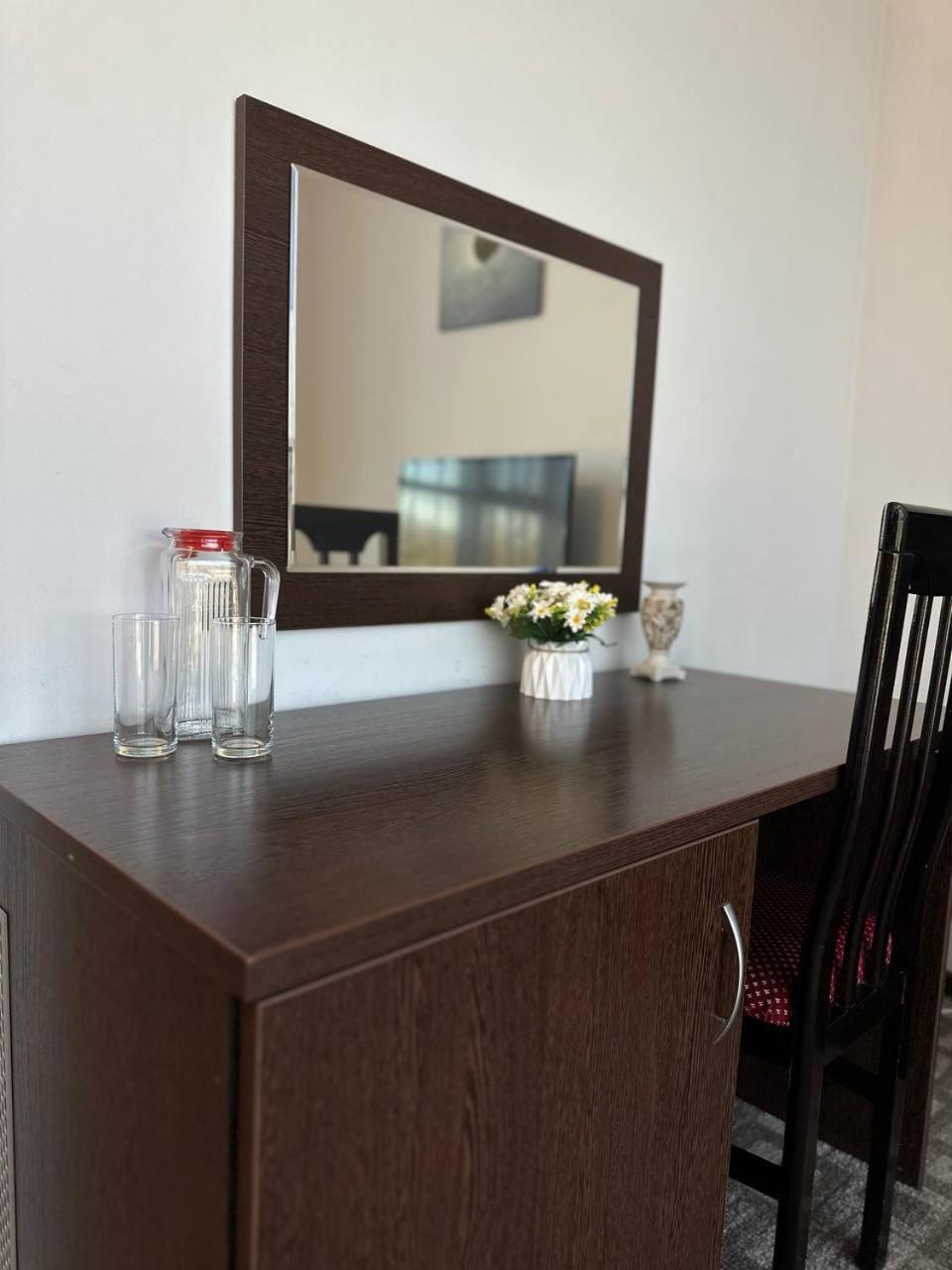 Tanzharyk Hotel Aktobe Eksteriør billede