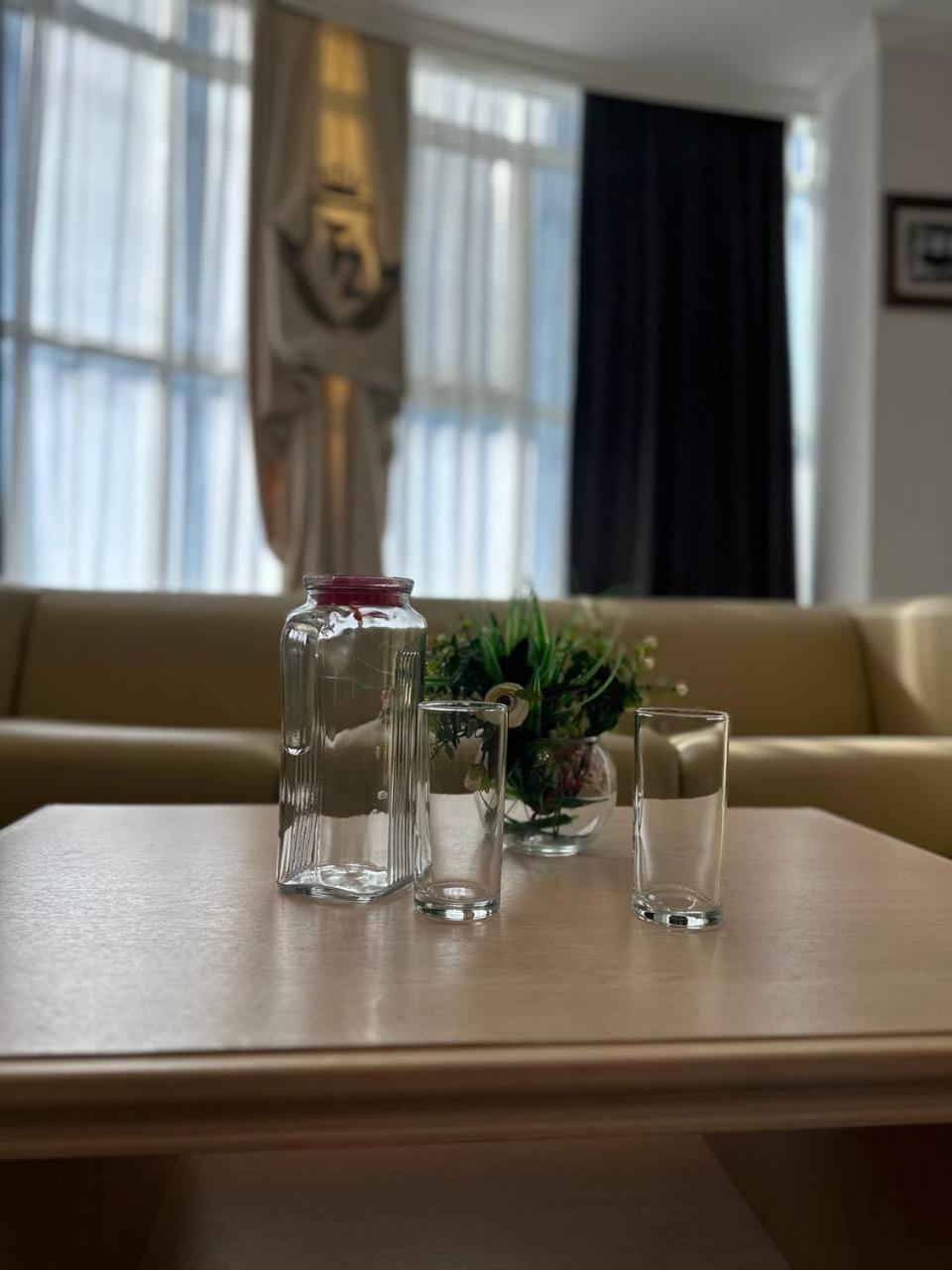 Tanzharyk Hotel Aktobe Eksteriør billede