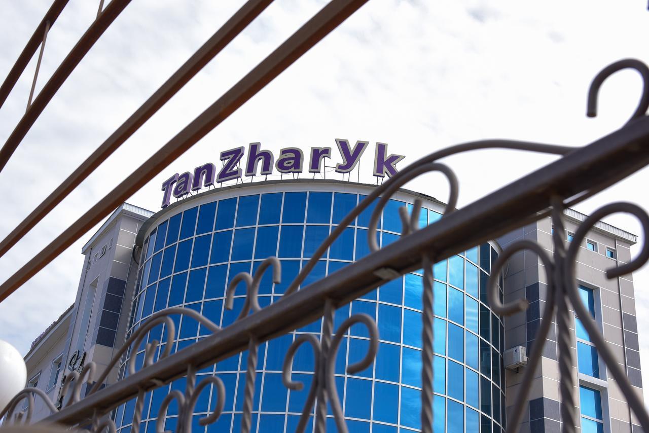 Tanzharyk Hotel Aktobe Eksteriør billede